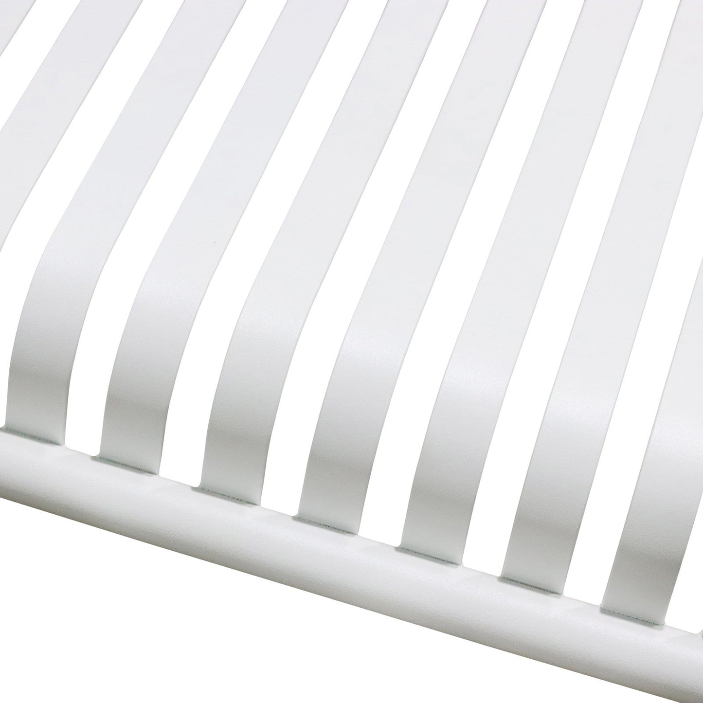 Table basse d'extérieur de style européen Enid 36