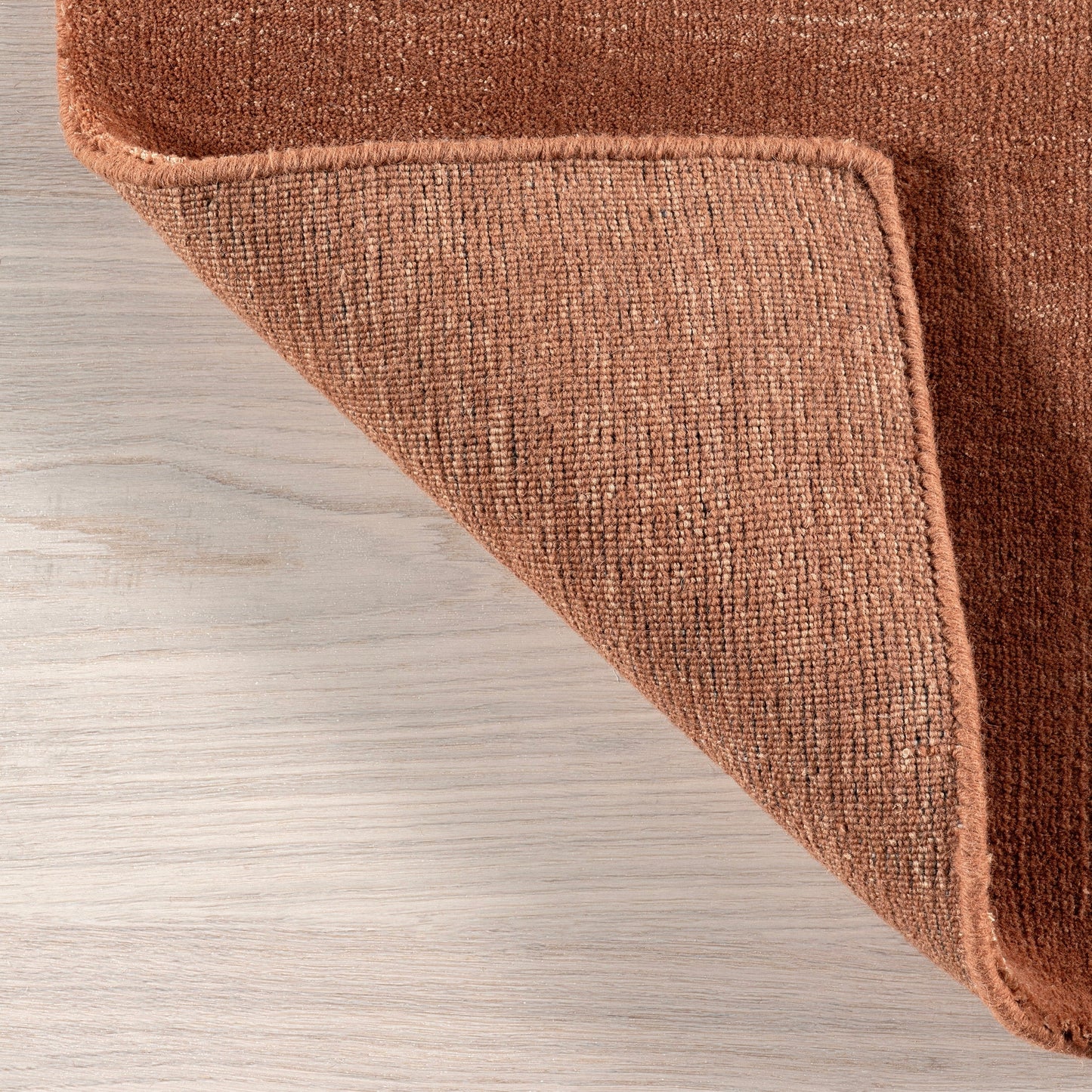 Tapis Nuloom Arrel en laine mélangée mouchetée