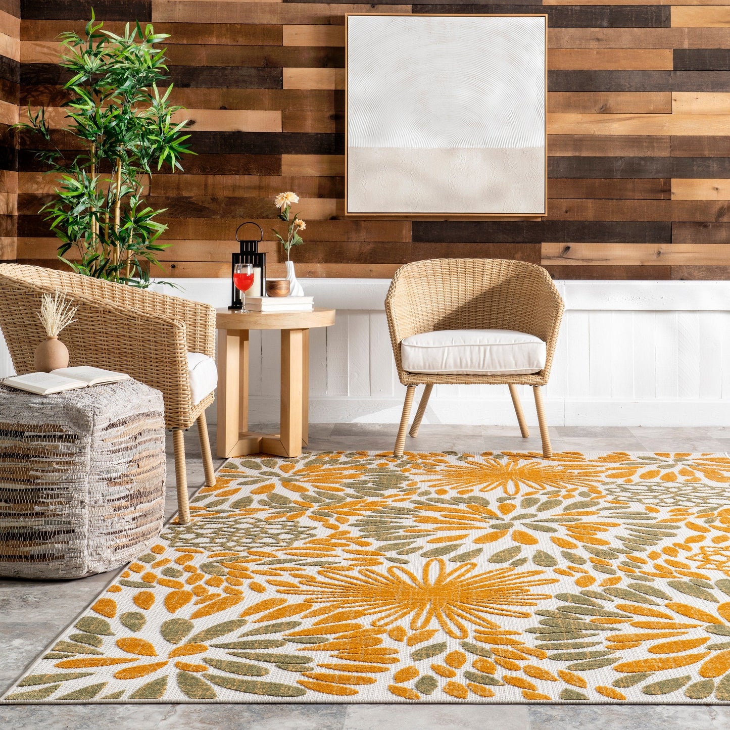 Tapis d'intérieur/extérieur à motif floral audacieux Nuloom Ronda