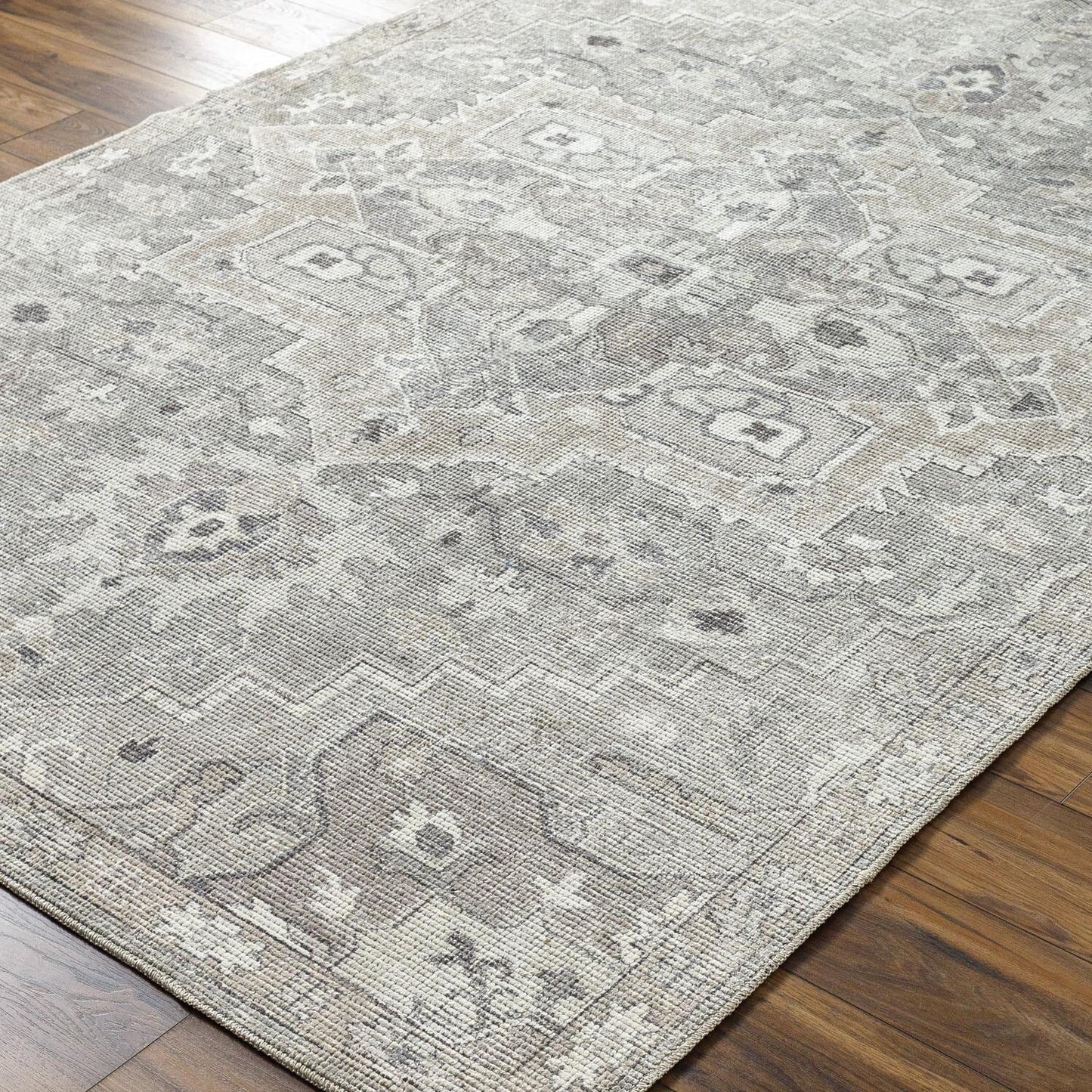 Tapis médaillon traditionnel revisité de Livabliss Elle