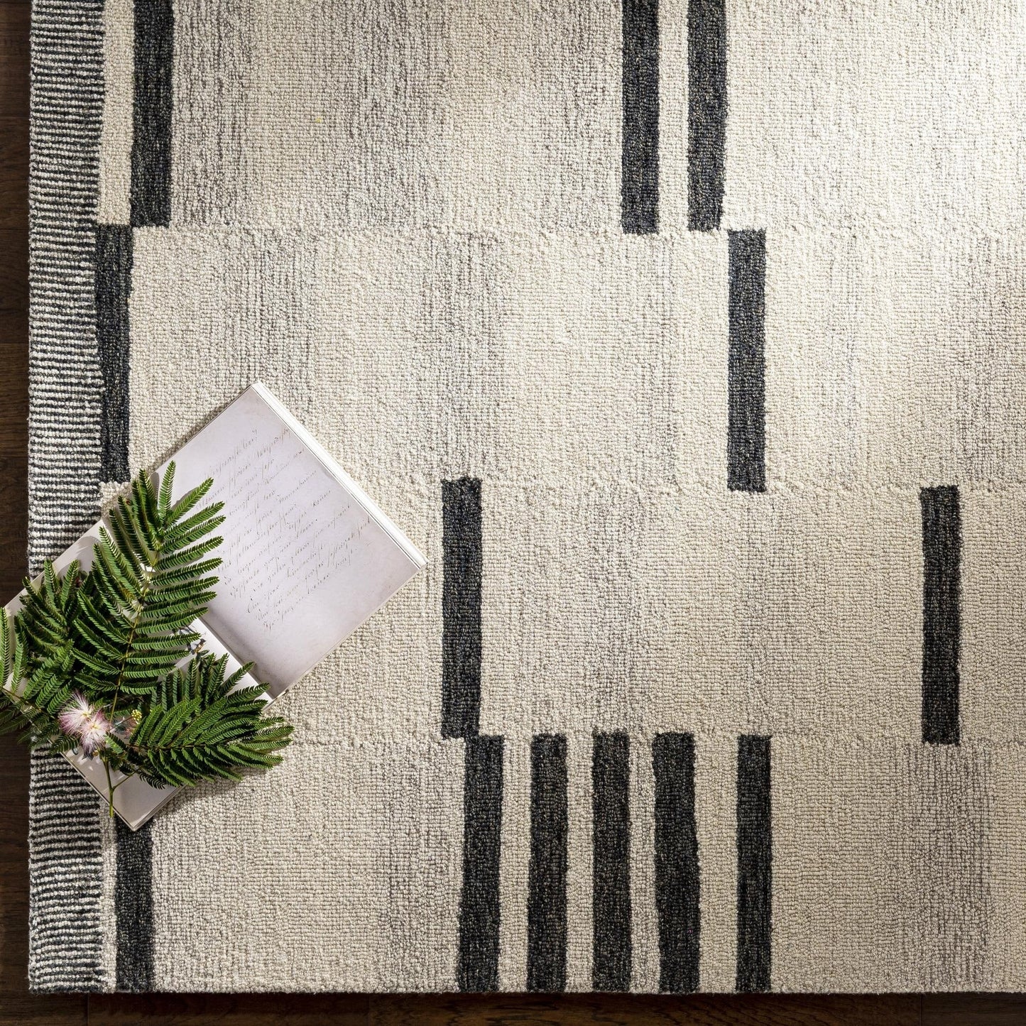 Tapis géométrique en laine touffeté à la main Livabliss Granada