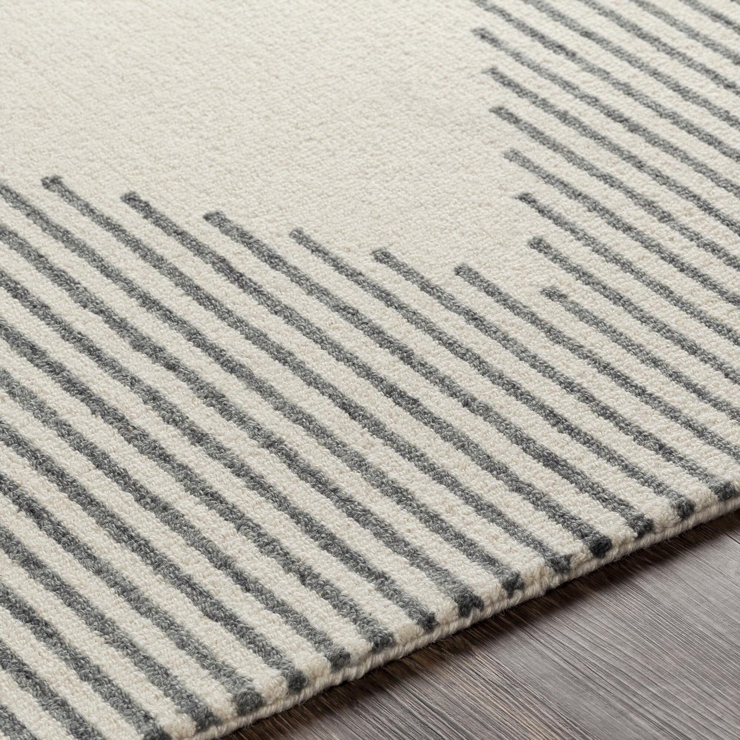 Tapis touffeté à la main minimaliste Livabliss Granada à motif losanges