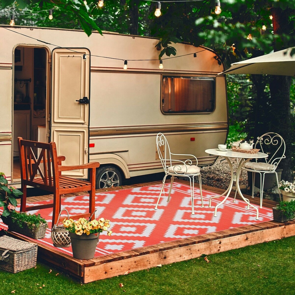 Tapis d'extérieur léger en plastique 100 % écologique de Milan Design