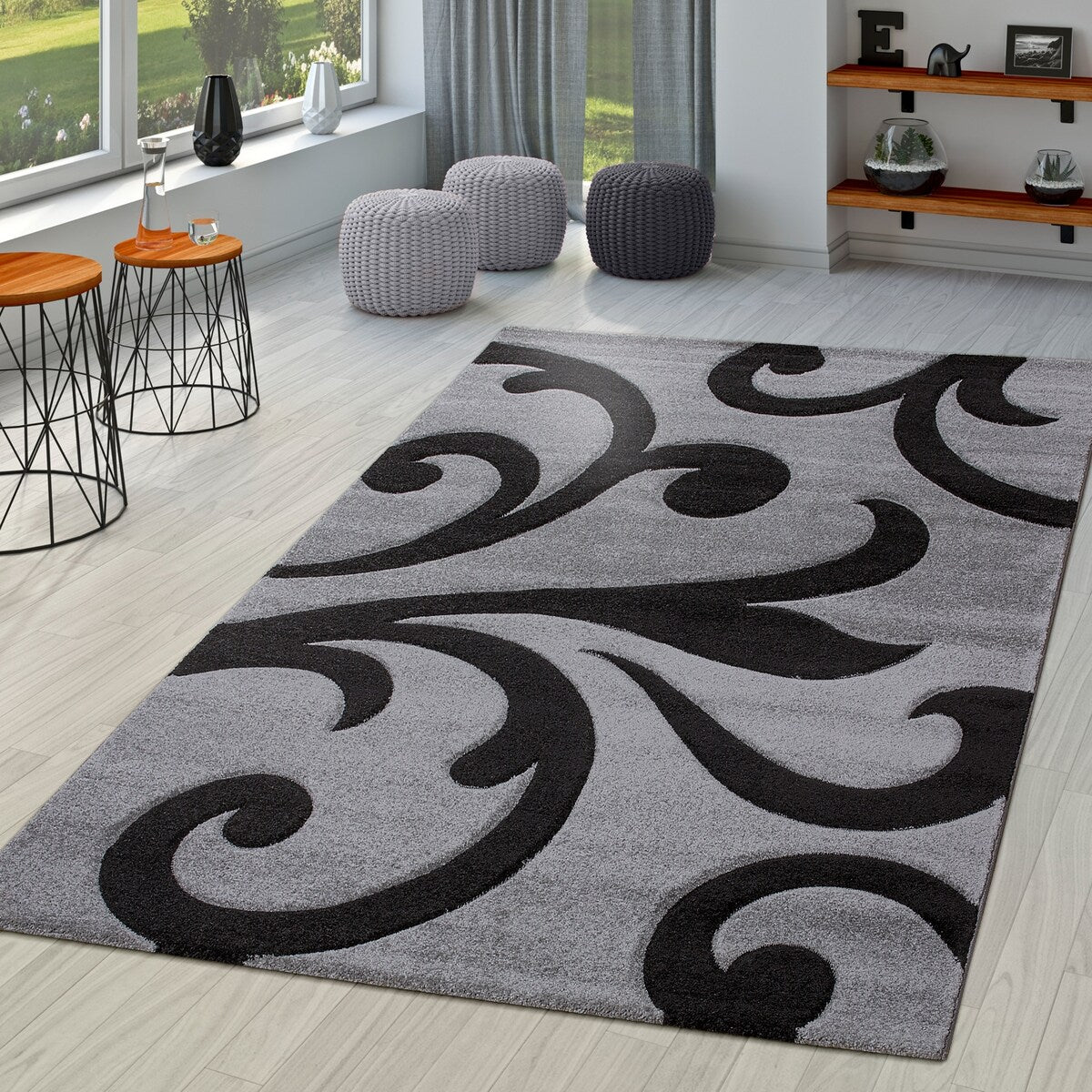 Tapis moderne à motif floral avec contour découpé