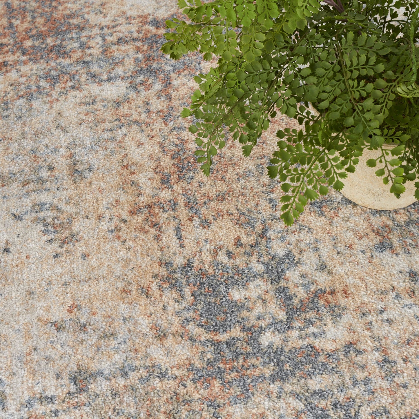 Tapis abstrait lavable en machine Nourison Astra