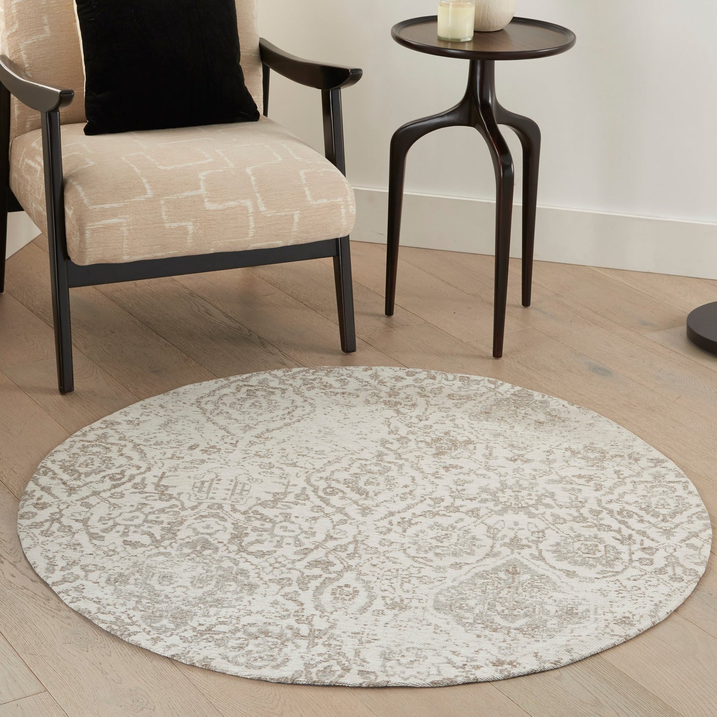 Tapis contemporain Nourison Damask vieilli