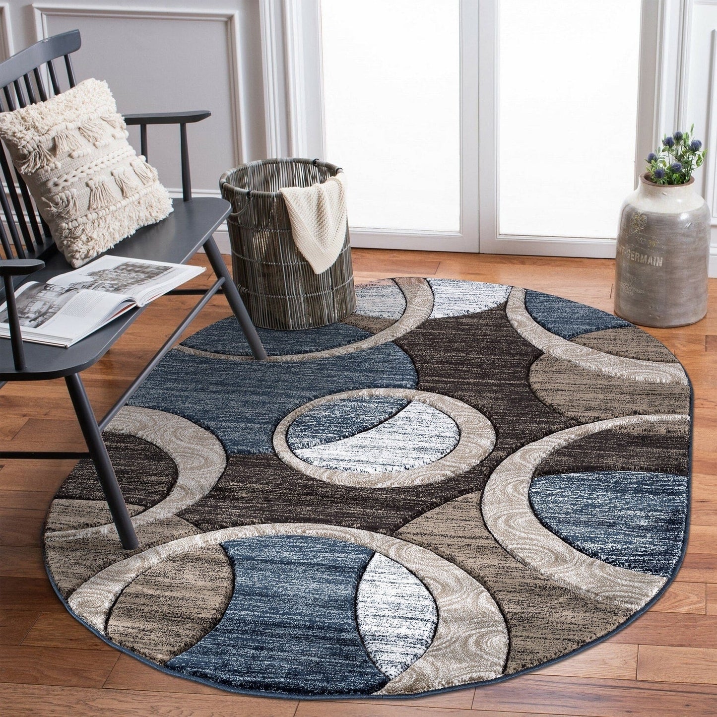 Tapis à motifs géométriques abstraits de la collection Orelsi