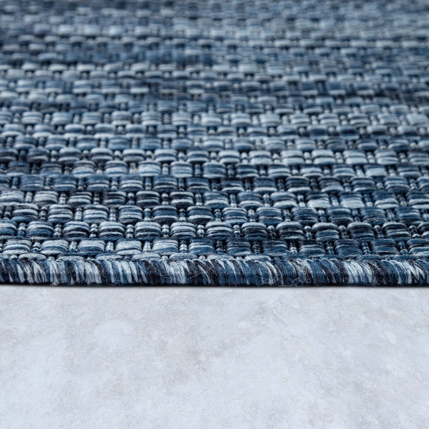 Variegated Waterproof Outdoor Rug for Patio