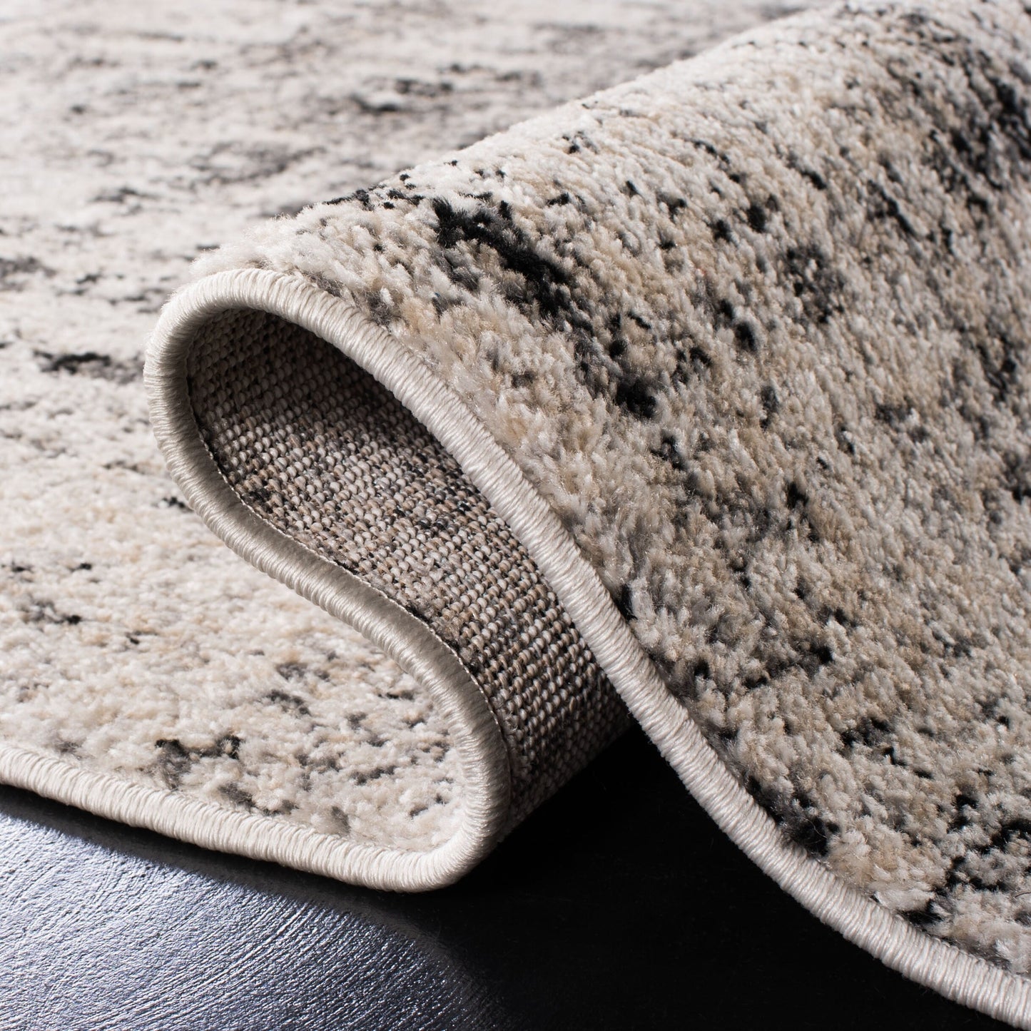 Tapis SAFAVIEH Adirondack Guillerma moderne abstrait vieilli