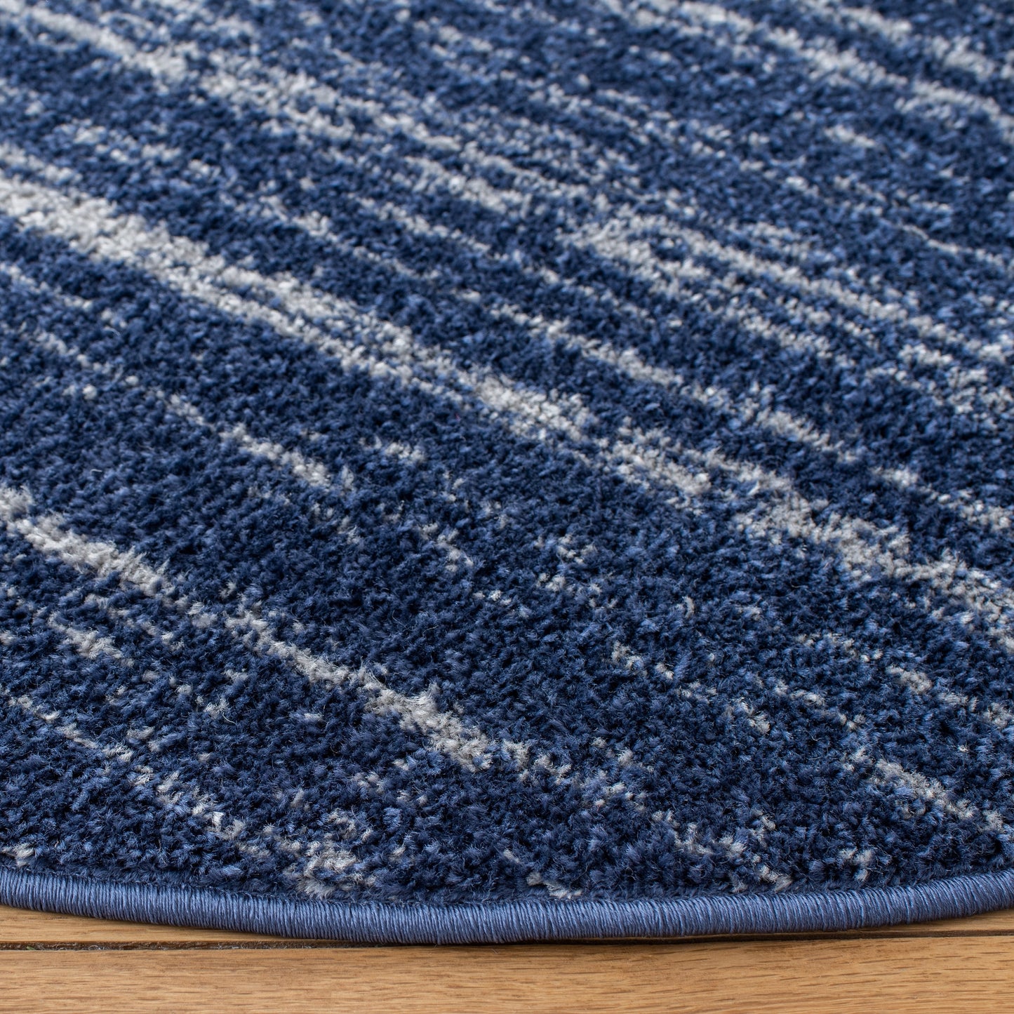 Tapis Adirondack Mieko moderne ombré vieilli SAFAVIEH