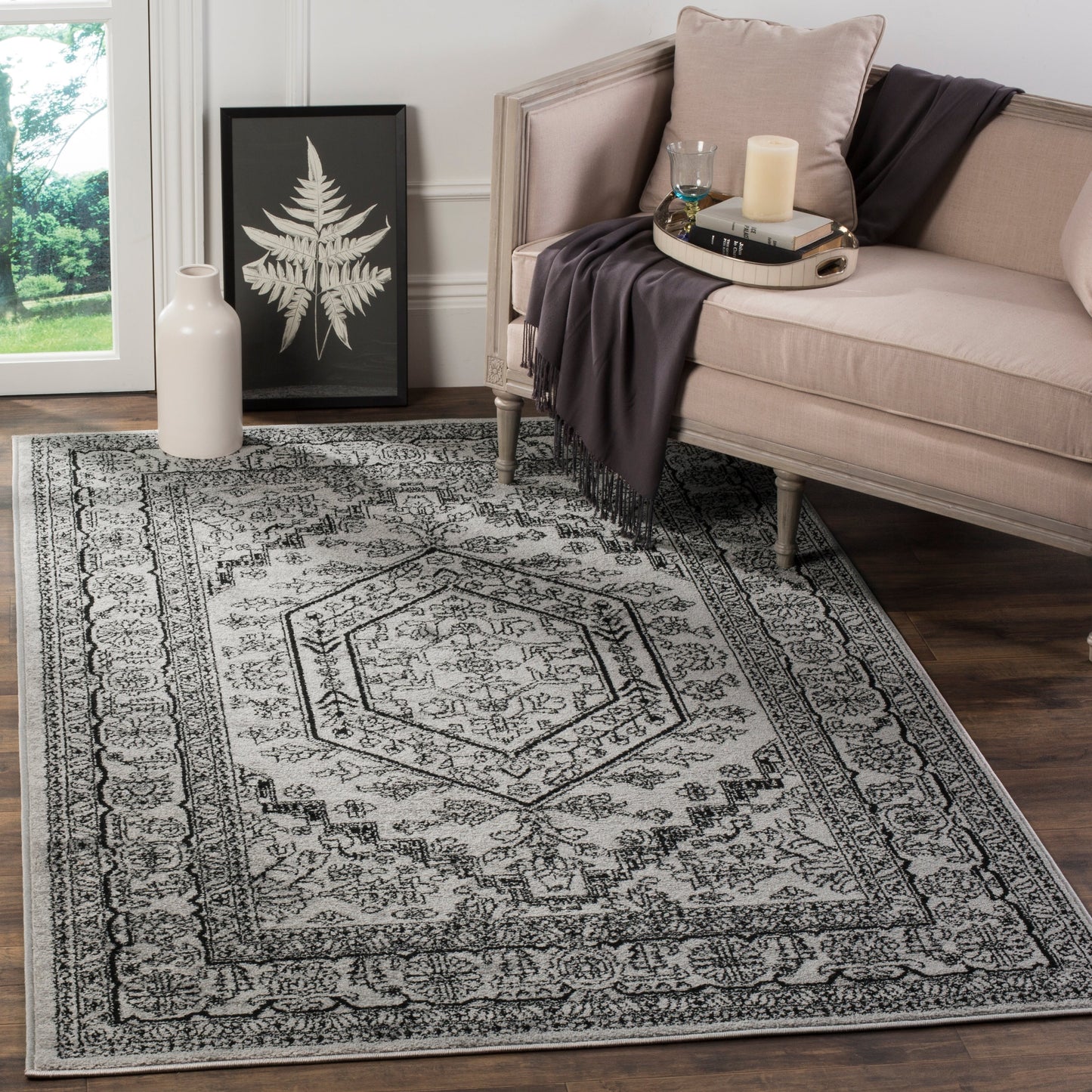 Tapis médaillon oriental rustique Adirondack Sian de SAFAVIEH