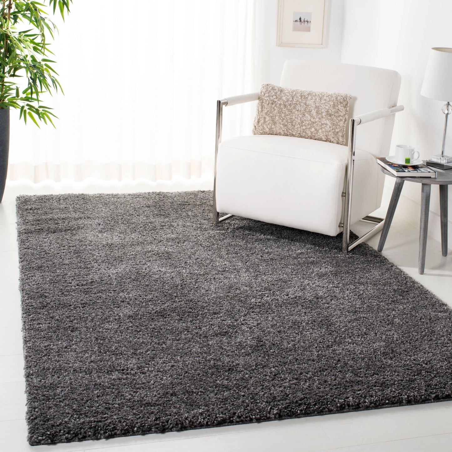 Tapis à poils longs SAFAVIEH August Wilhelma de 3 cm d'épaisseur