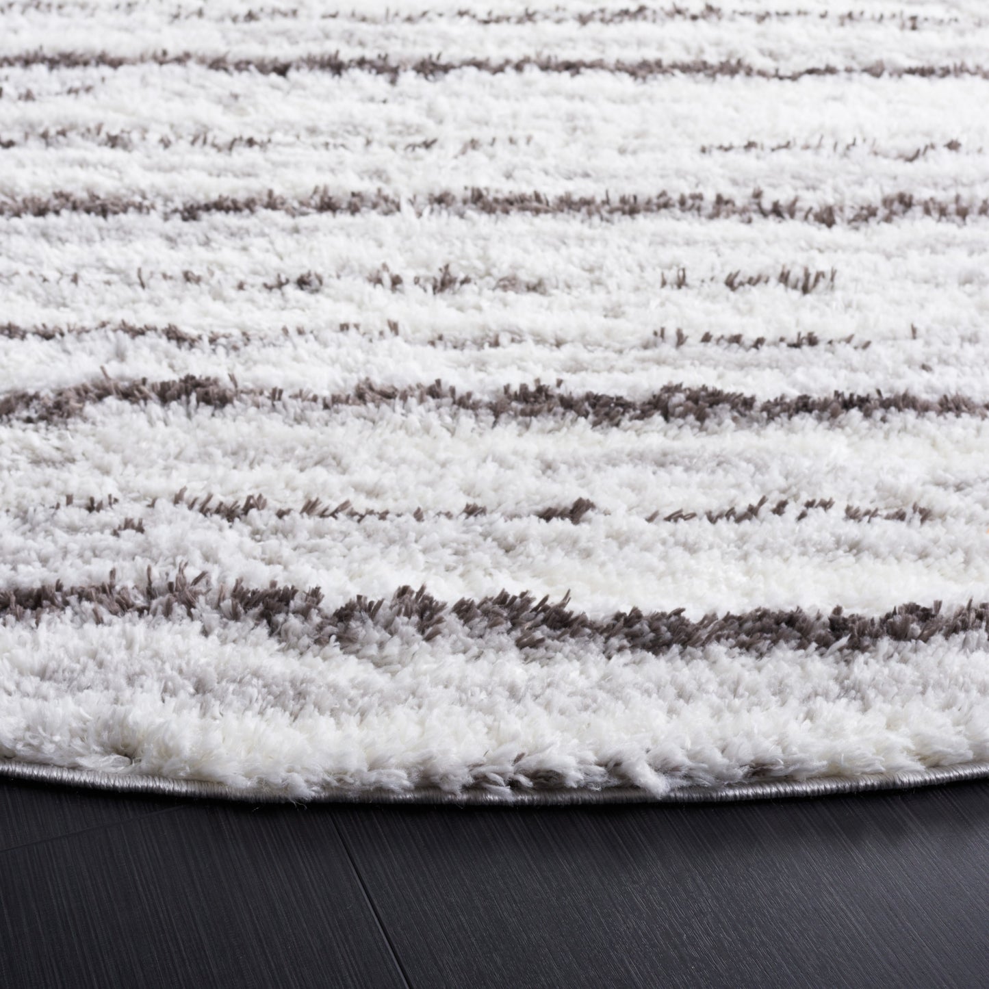 Tapis berbère Shag Sahire SAFAVIEH