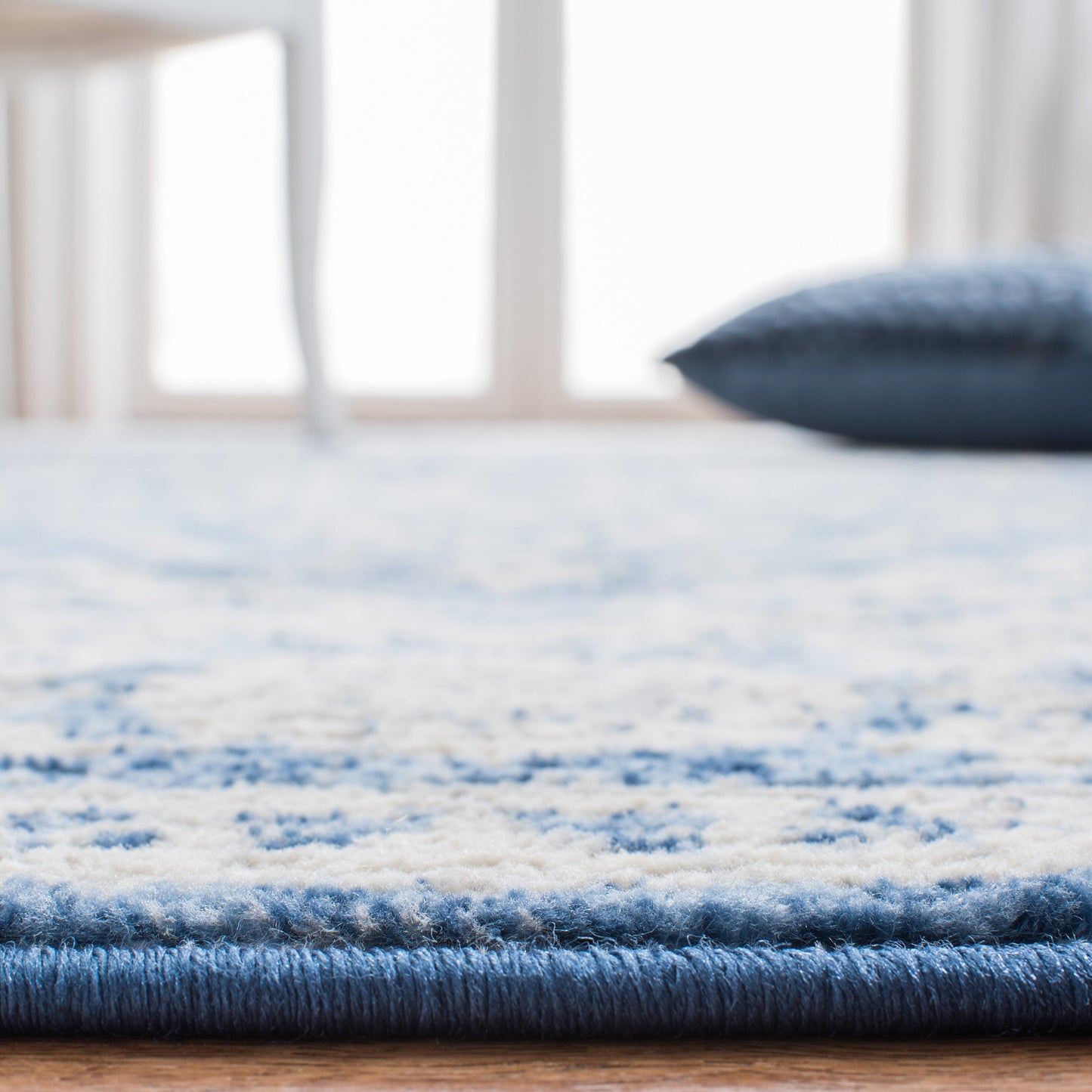 Tapis médaillon oriental SAFAVIEH Brentwood Ordis