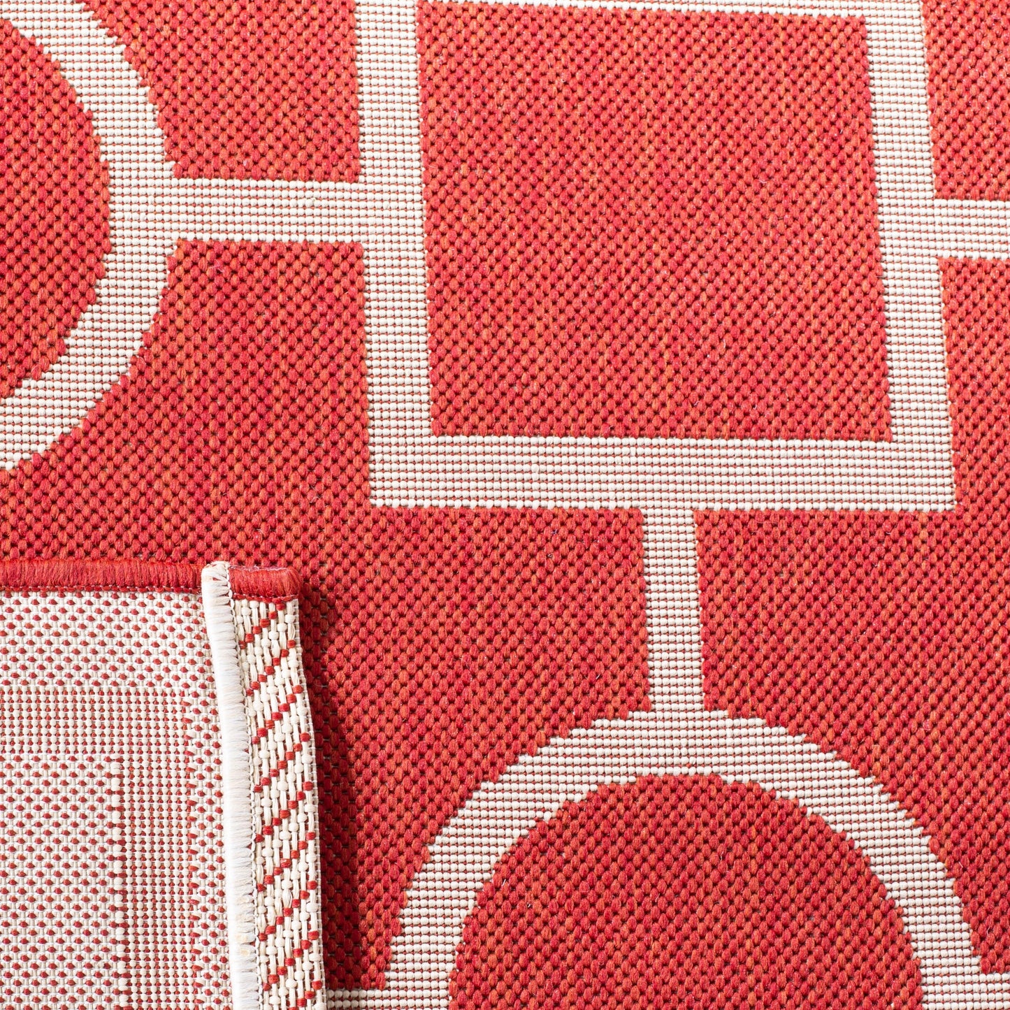 Tapis de jardin imperméable pour intérieur/extérieur SAFAVIEH Courtyard Lilya