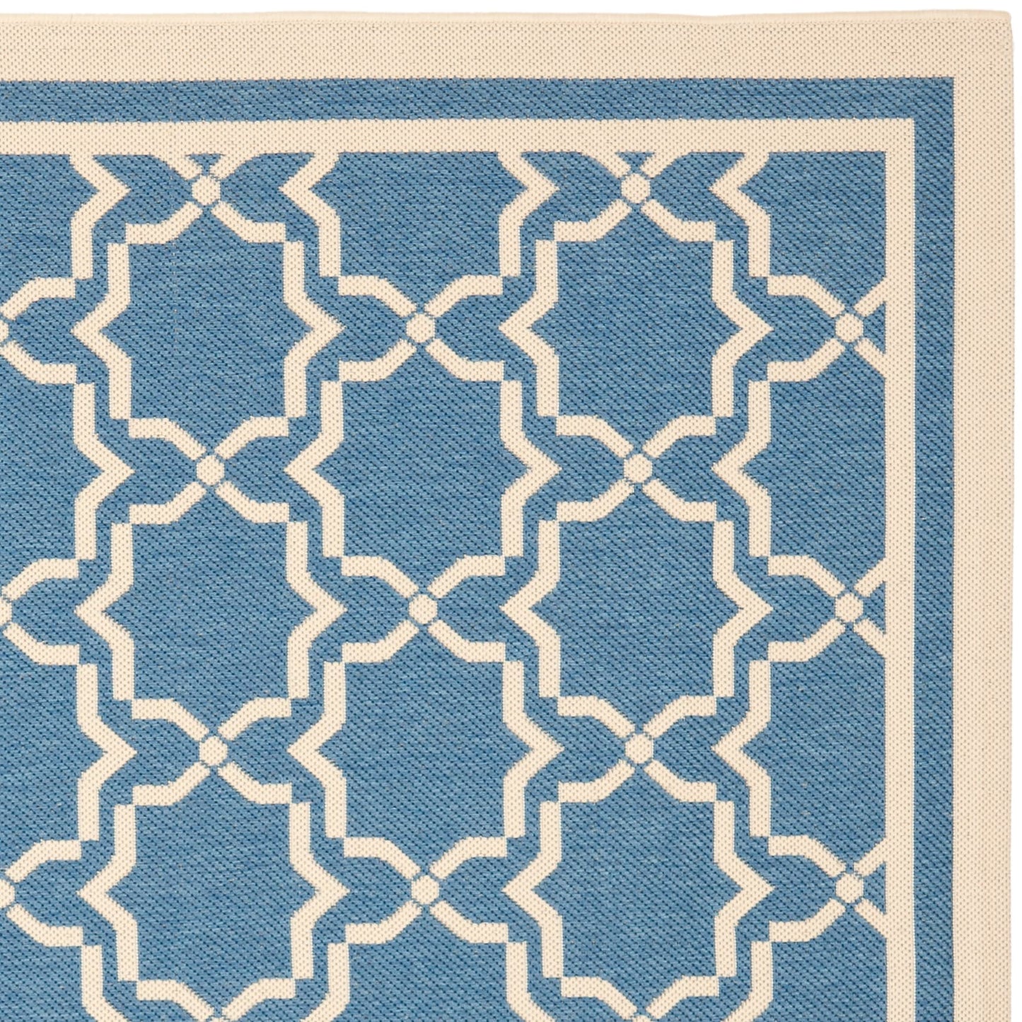 SAFAVIEH Courtyard Thomasina Indoor/ Outdoor Waterproof Patio Backyard Rug