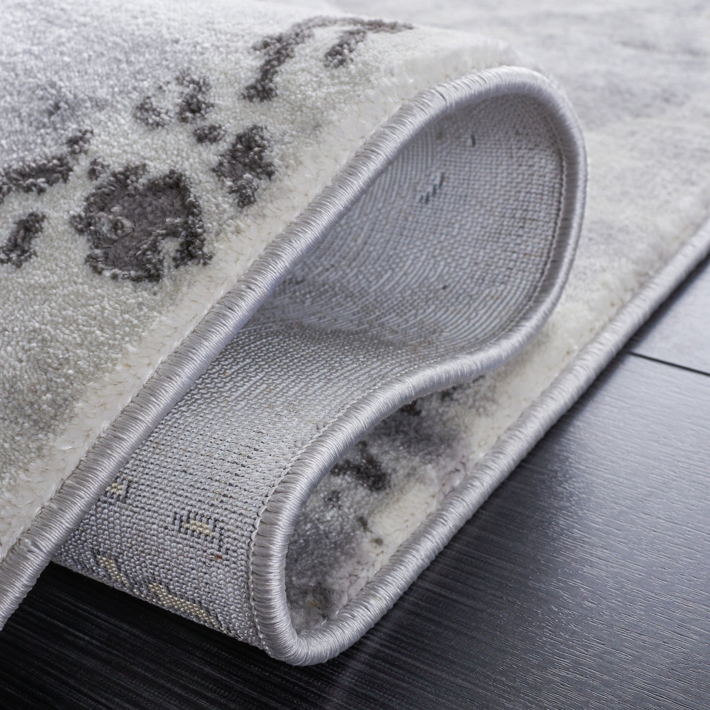 Tapis moderne et contemporain SAFAVIEH Craft Imola