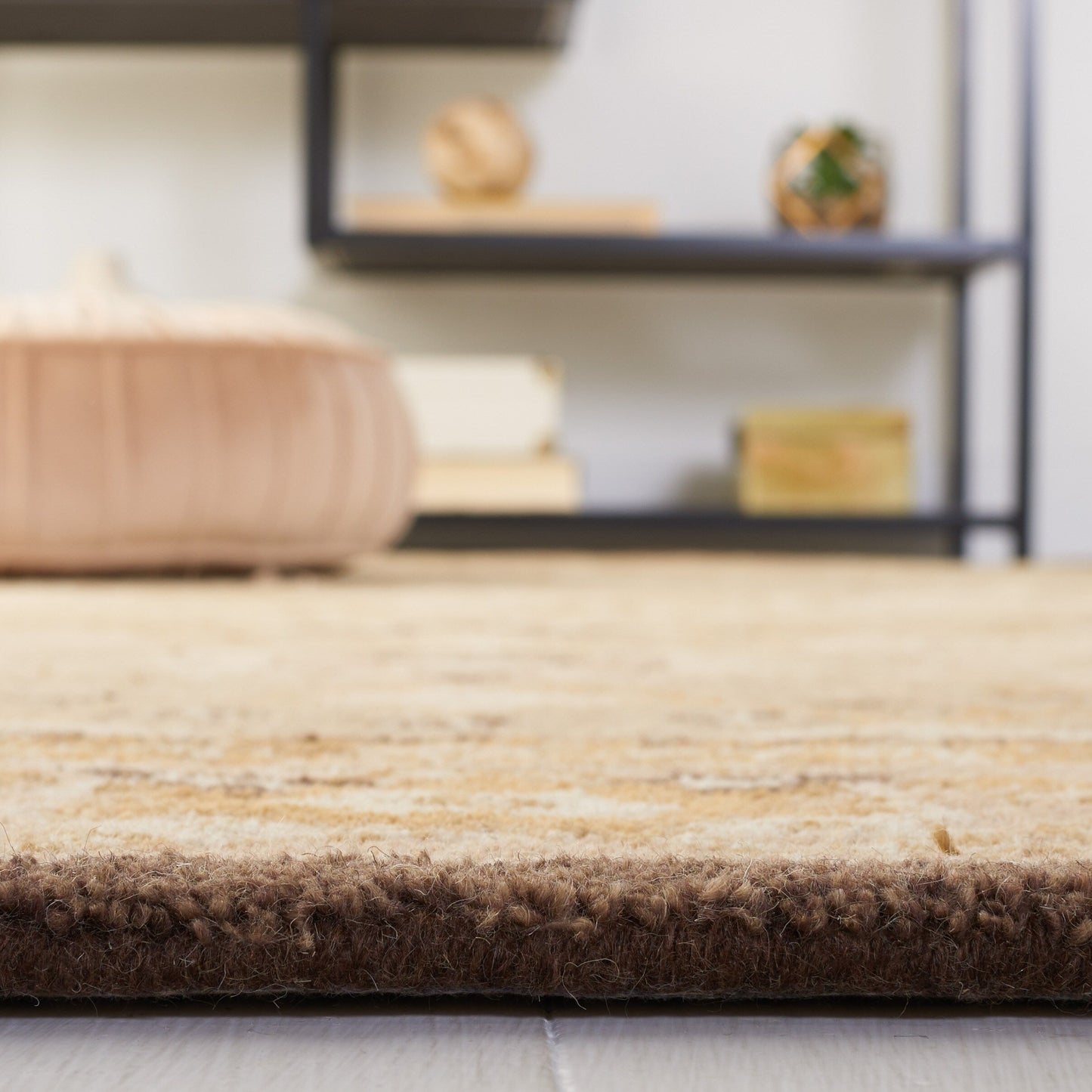 Tapis traditionnel oriental en laine filée à la main SAFAVIEH Anatolia Renelle