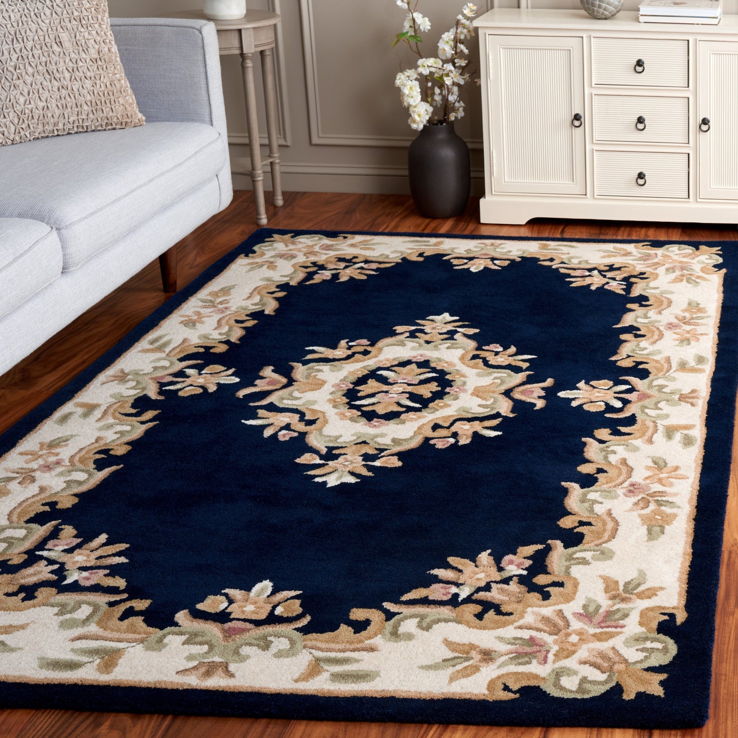 Tapis traditionnel en laine Aubusson Hale fait main SAFAVIEH.