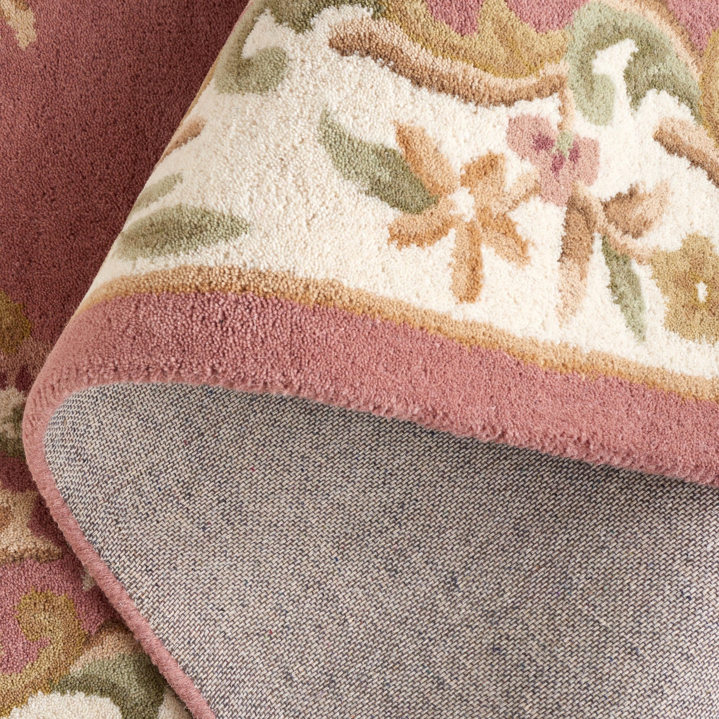 Tapis traditionnel en laine Aubusson Hale fait main SAFAVIEH.