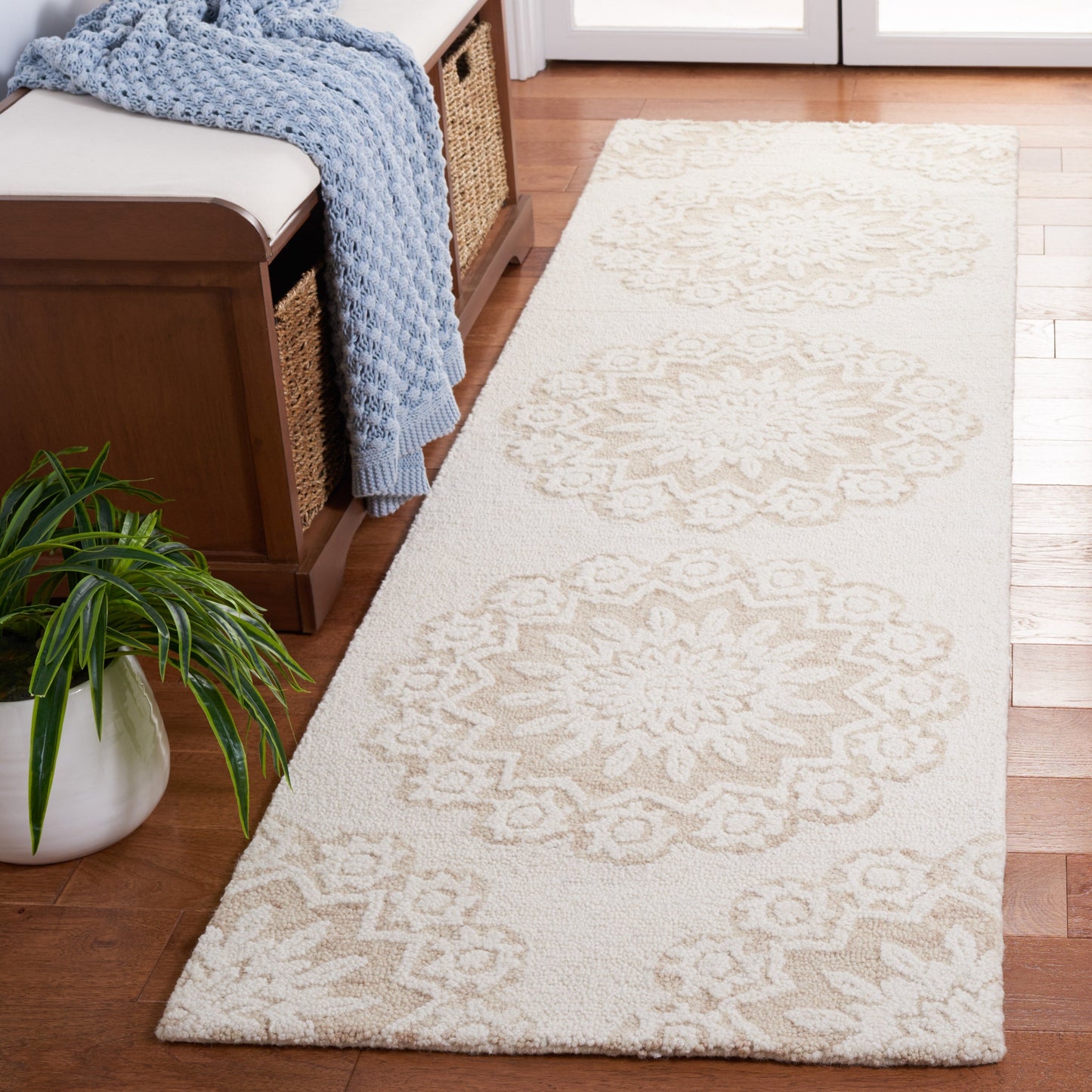 Tapis moderne en laine florale fait main SAFAVIEH Blossom Oriella