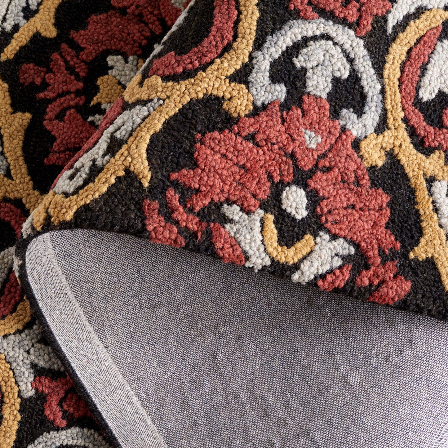 Tapis en laine floral SAFAVIEH fait main Blossom Porzia