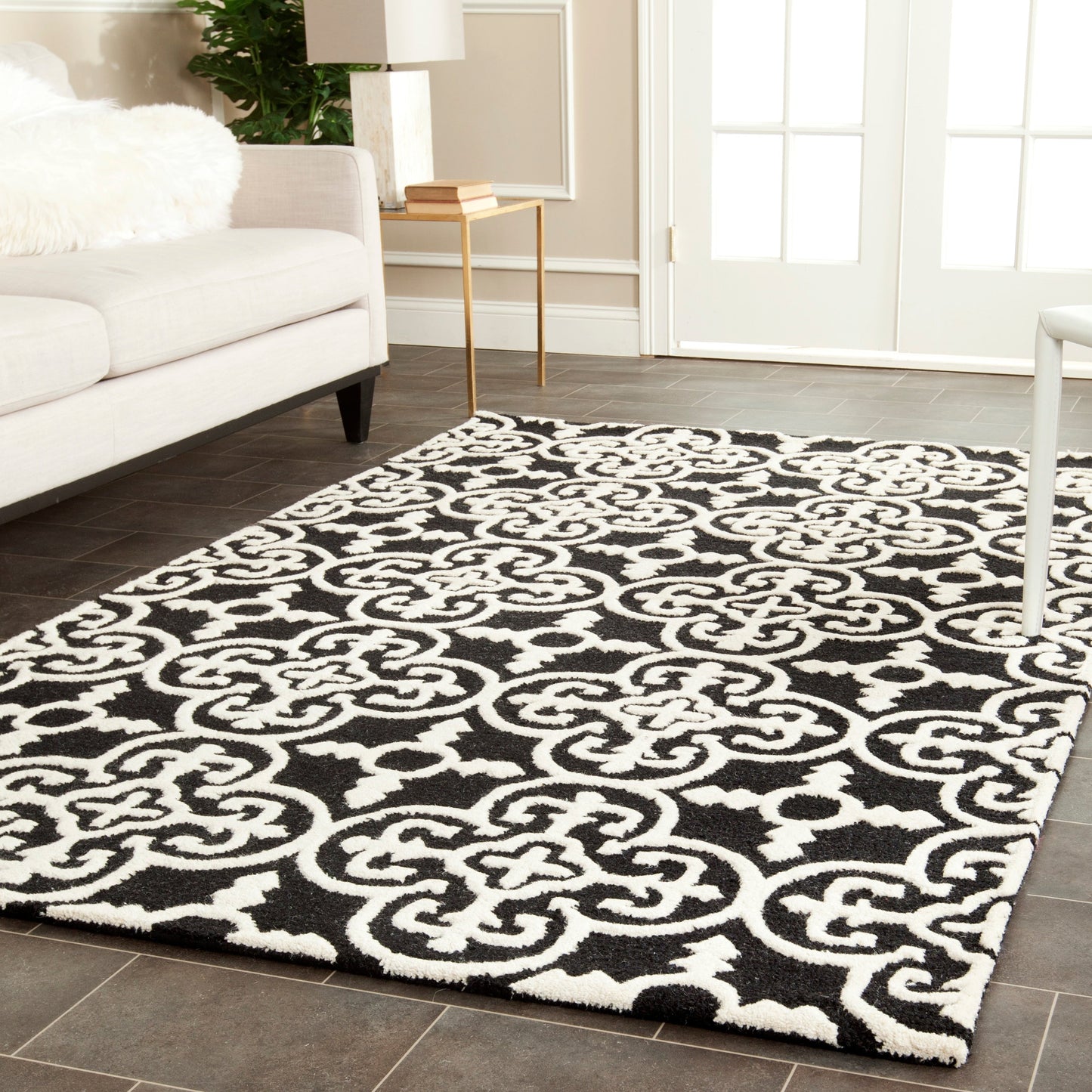Tapis moderne en laine Shigemi Cambridge fait main SAFAVIEH