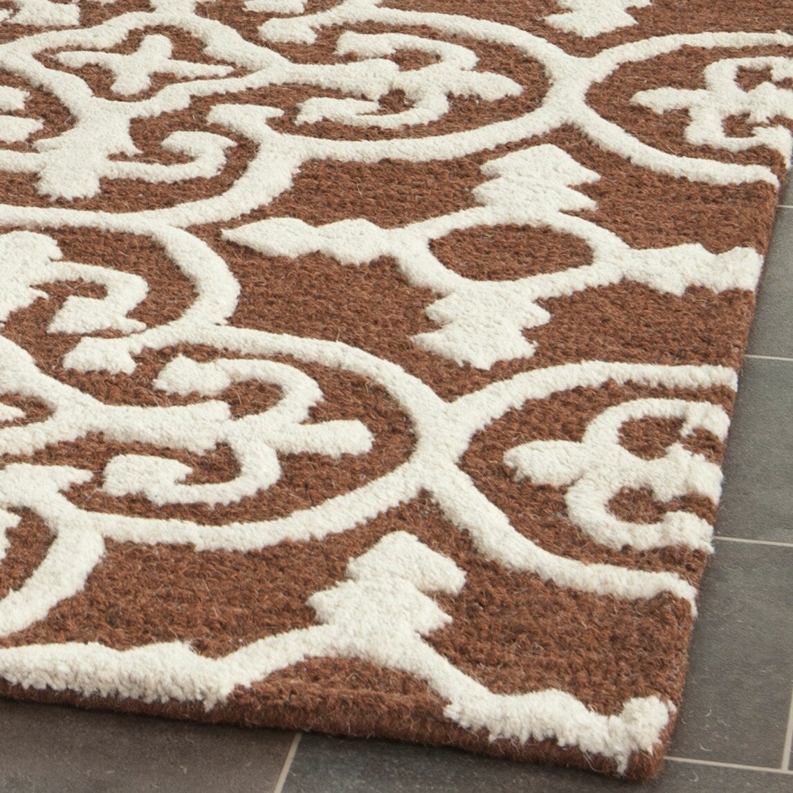 Tapis moderne en laine Shigemi Cambridge fait main SAFAVIEH