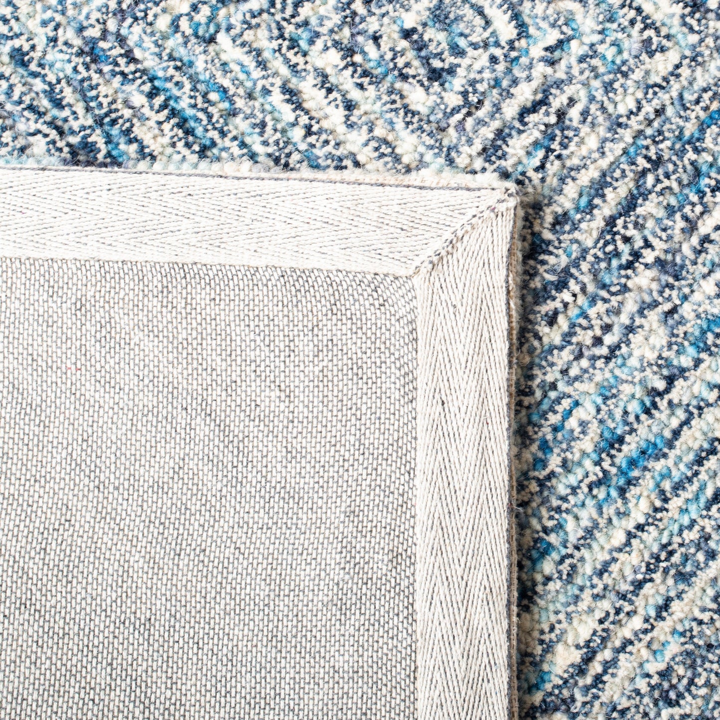 Tapis contemporain en laine fait main SAFAVIEH Capri Blathnaid