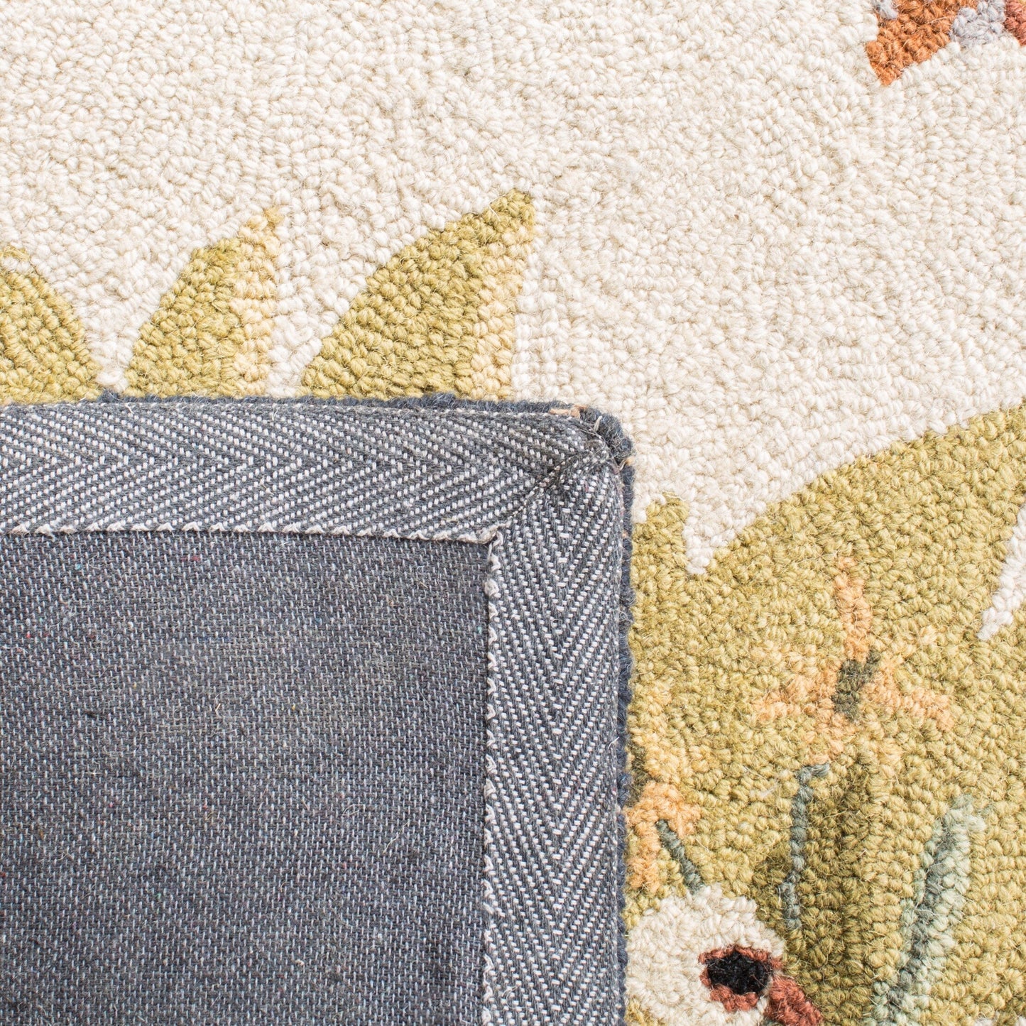 Tapis en laine fait main Chelsea Yauheniya de style coq de campagne française SAFAVIEH