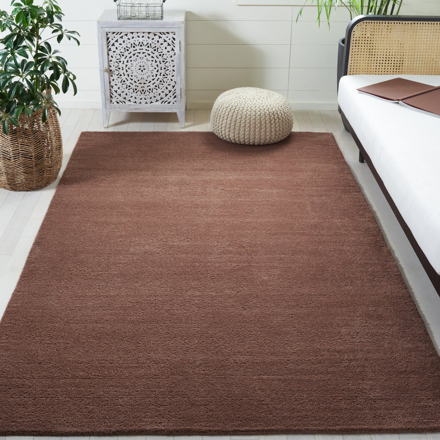 Tapis moderne en laine tissée à la main Himalaya SAFAVIEH