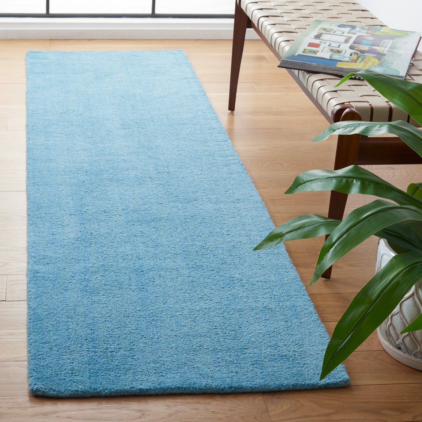 Tapis moderne en laine tissée à la main Himalaya SAFAVIEH