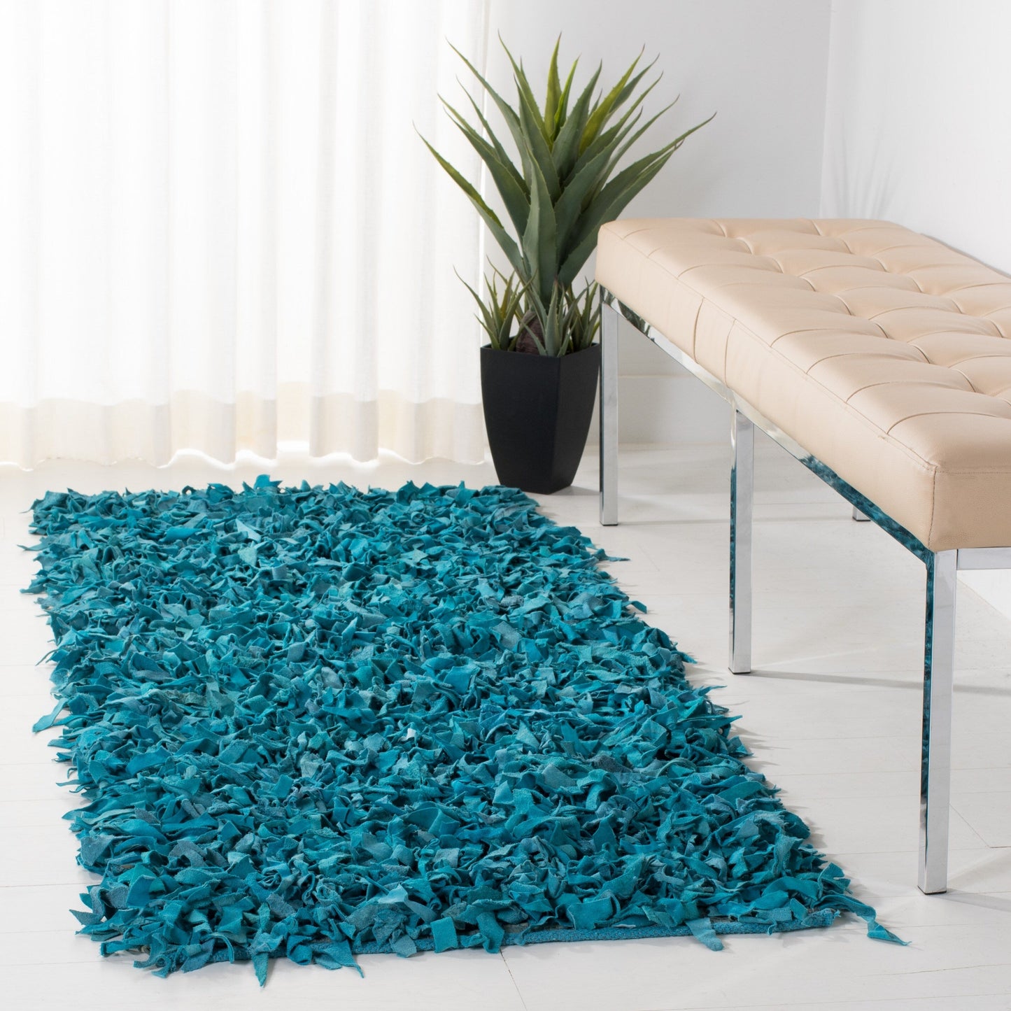 Tapis décoratif moderne en cuir fait main SAFAVIEH Shag Doinita