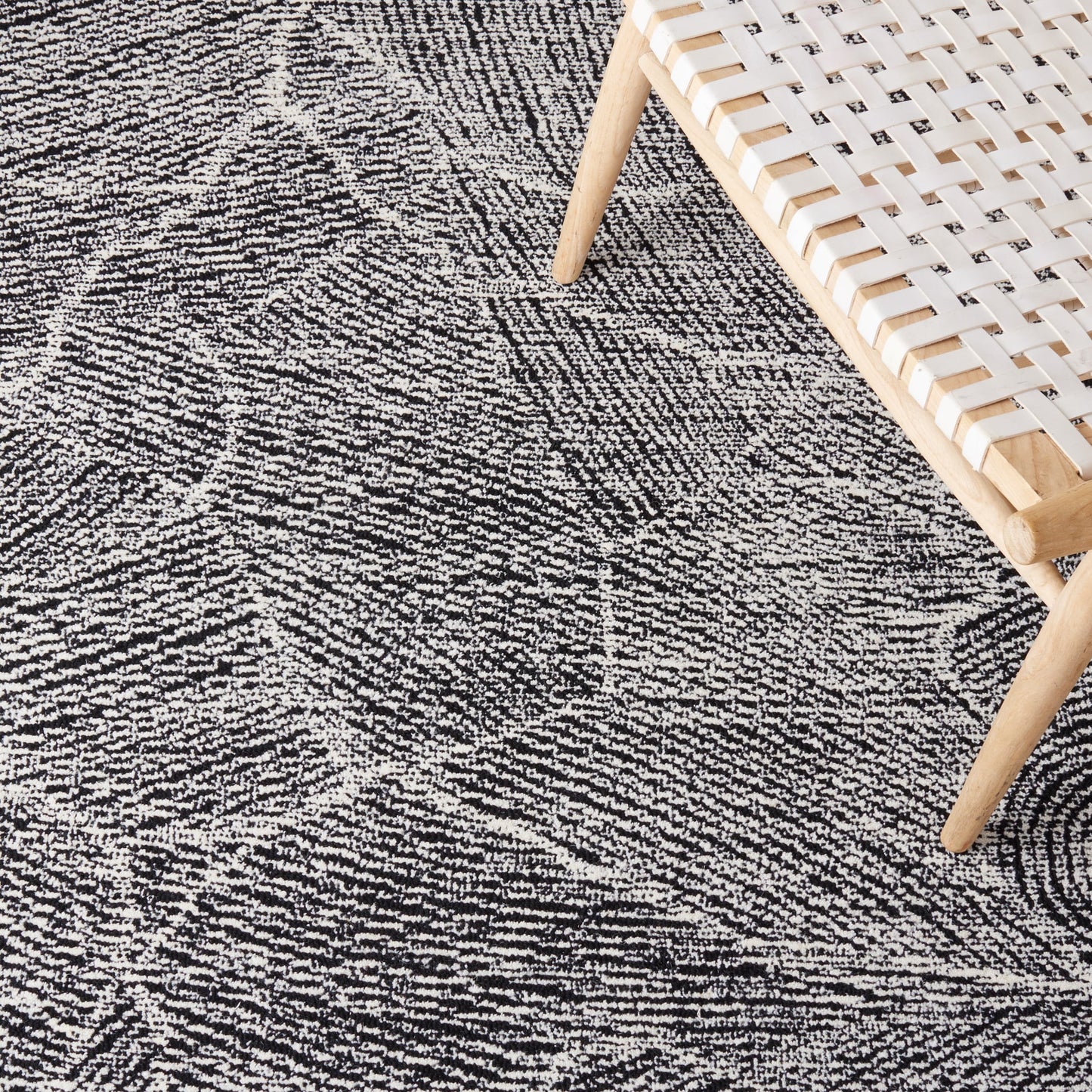 Tapis en laine fait main SAFAVIEH Metro Rozsika de style campagnard français