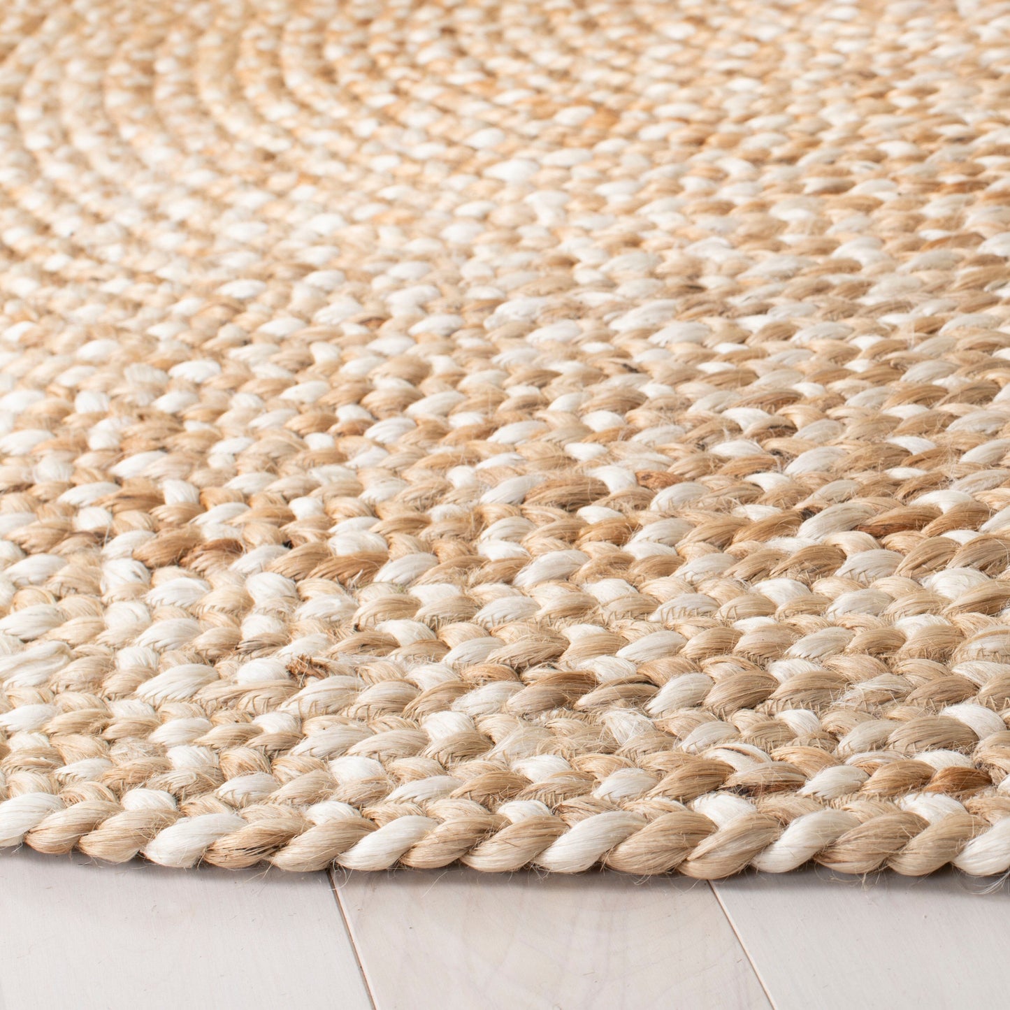 Tapis rond en jute Elliana fait main en fibres naturelles SAFAVIEH
