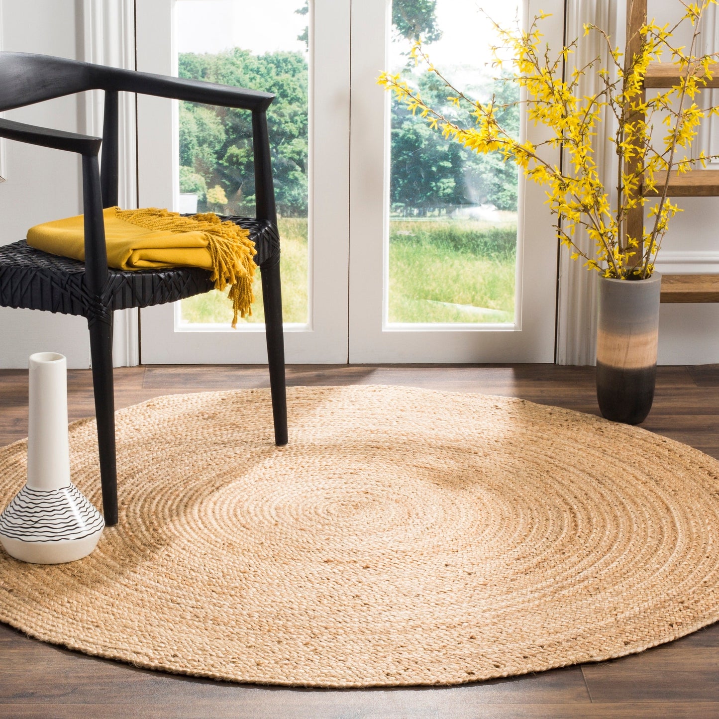 Tapis rond en jute fait main en fibres naturelles Jolette avec bordure SAFAVIEH