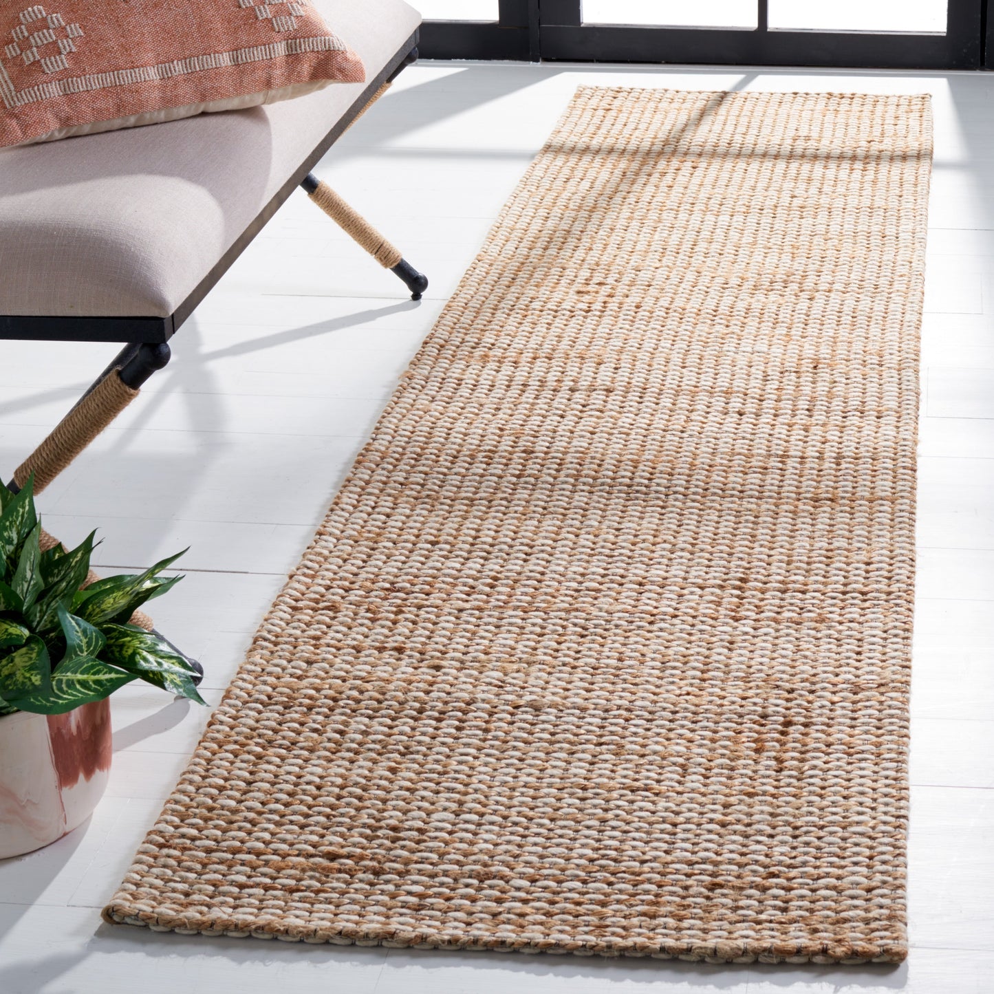 Tapis SAFAVIEH fait main en fibre naturelle Yareli jute et laine.