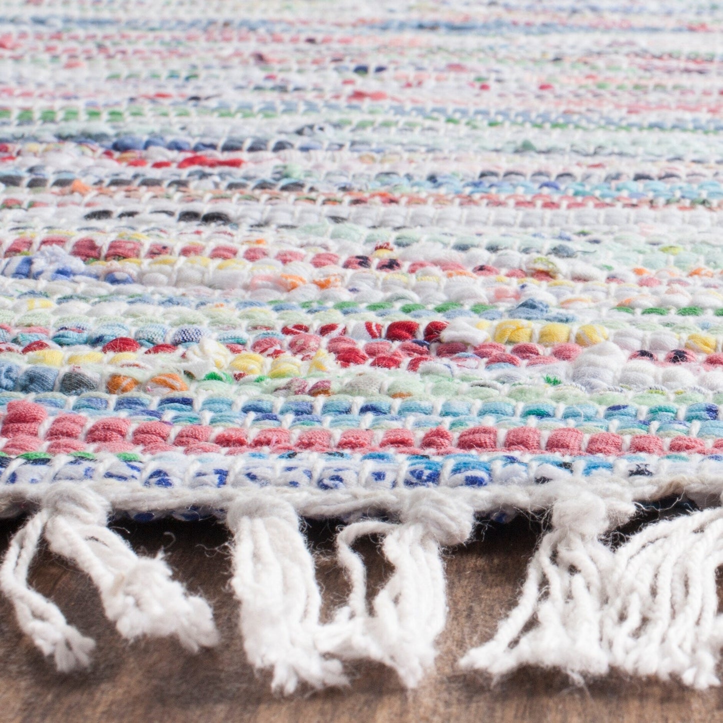 Tapis en coton à rayures Litzy fait main SAFAVIEH