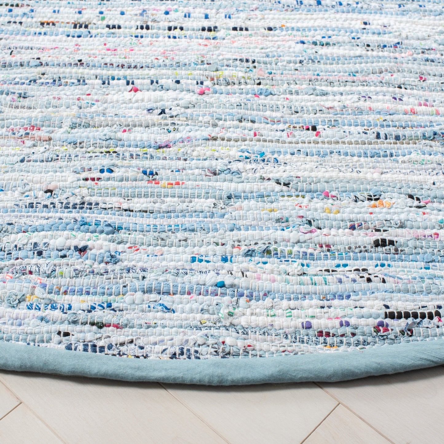 Tapis en coton à rayures Litzy fait main SAFAVIEH