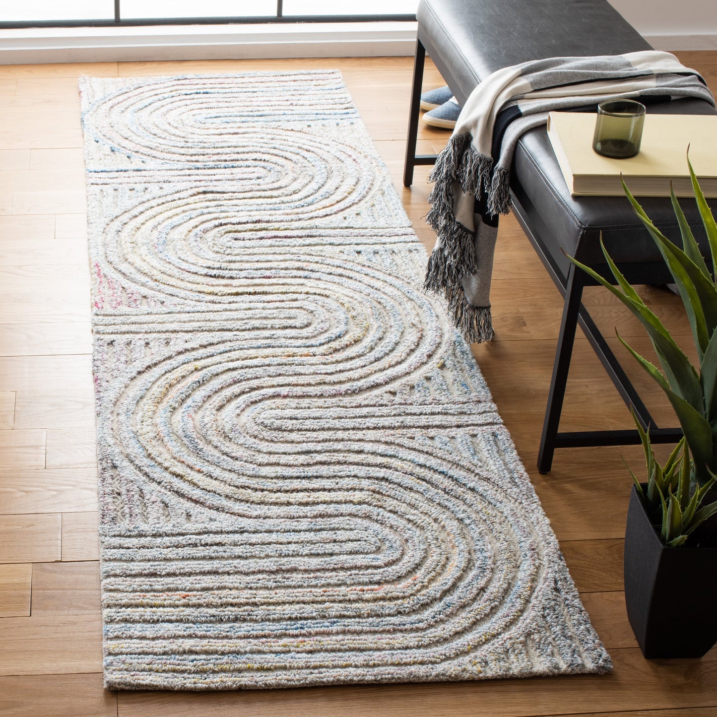 Tapis abstrait en laine fait main SAFAVIEH Southampton Asha