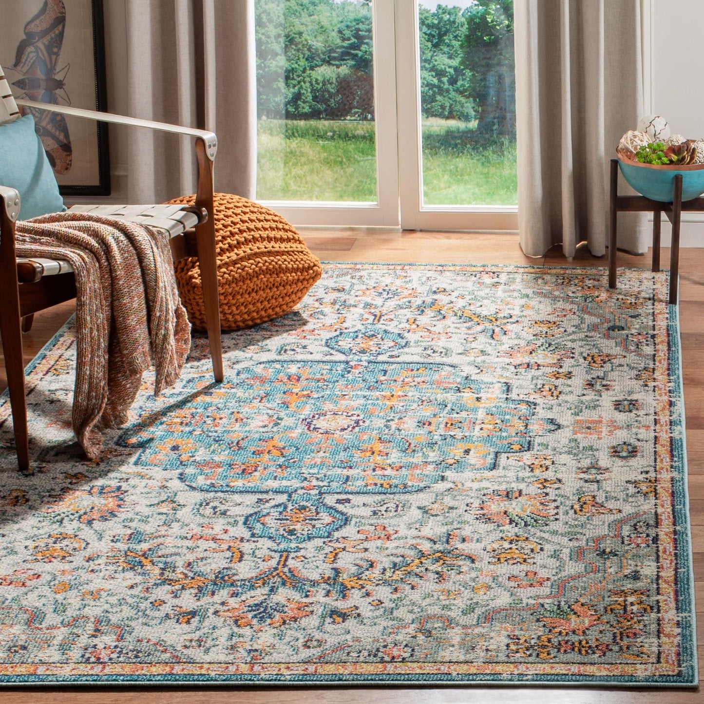 SAFAVIEH Madison Libusa Boho Medallion Distressed Rug