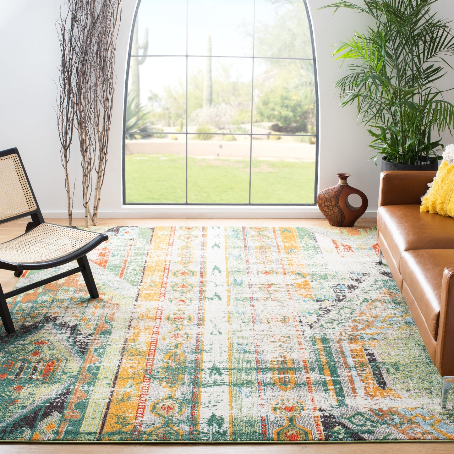 SAFAVIEH, Madison Sonya Abstract Boho Distressed Rug