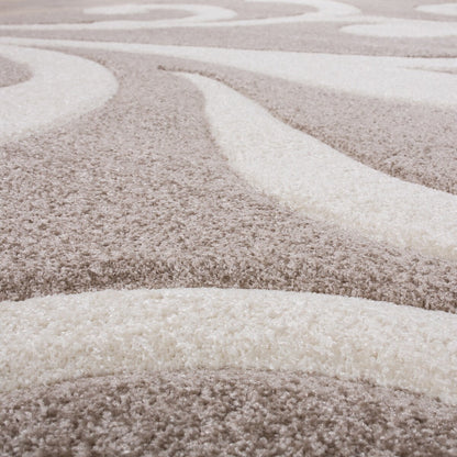 Tapis moderne à motif floral avec contour découpé
