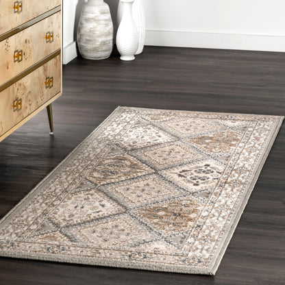 Tapis carrelé traditionnel Nuloom Becca