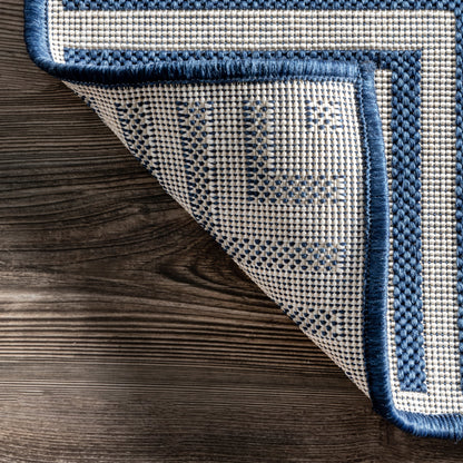 Tapis d'intérieur/extérieur classique à bordures Nuloom Leah