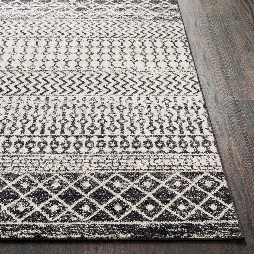 Tapis géométrique bohème Livabliss Edie