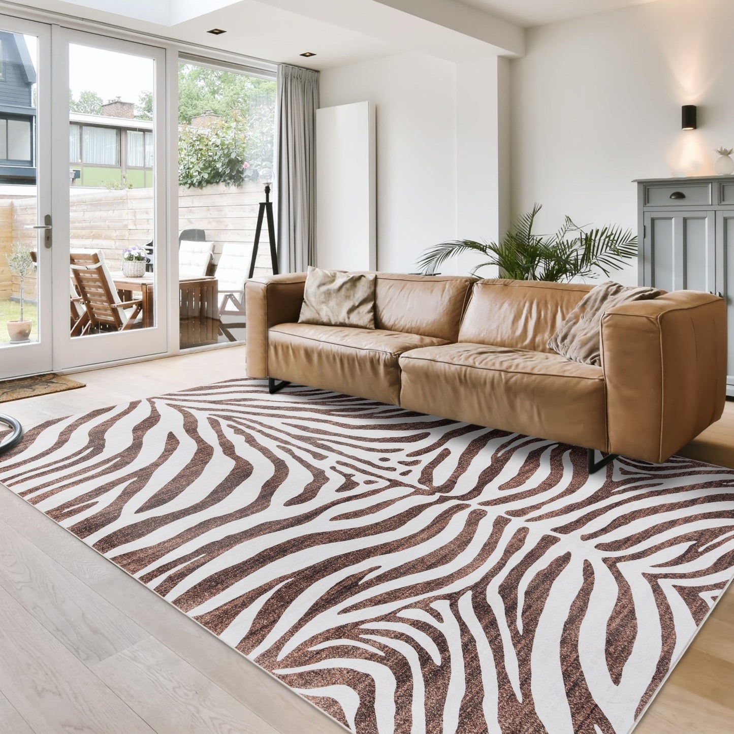 Gertmenian Crystal Print Washable Digital Printed Flat Pile Polyester Slip Resistant Area Rug Collection