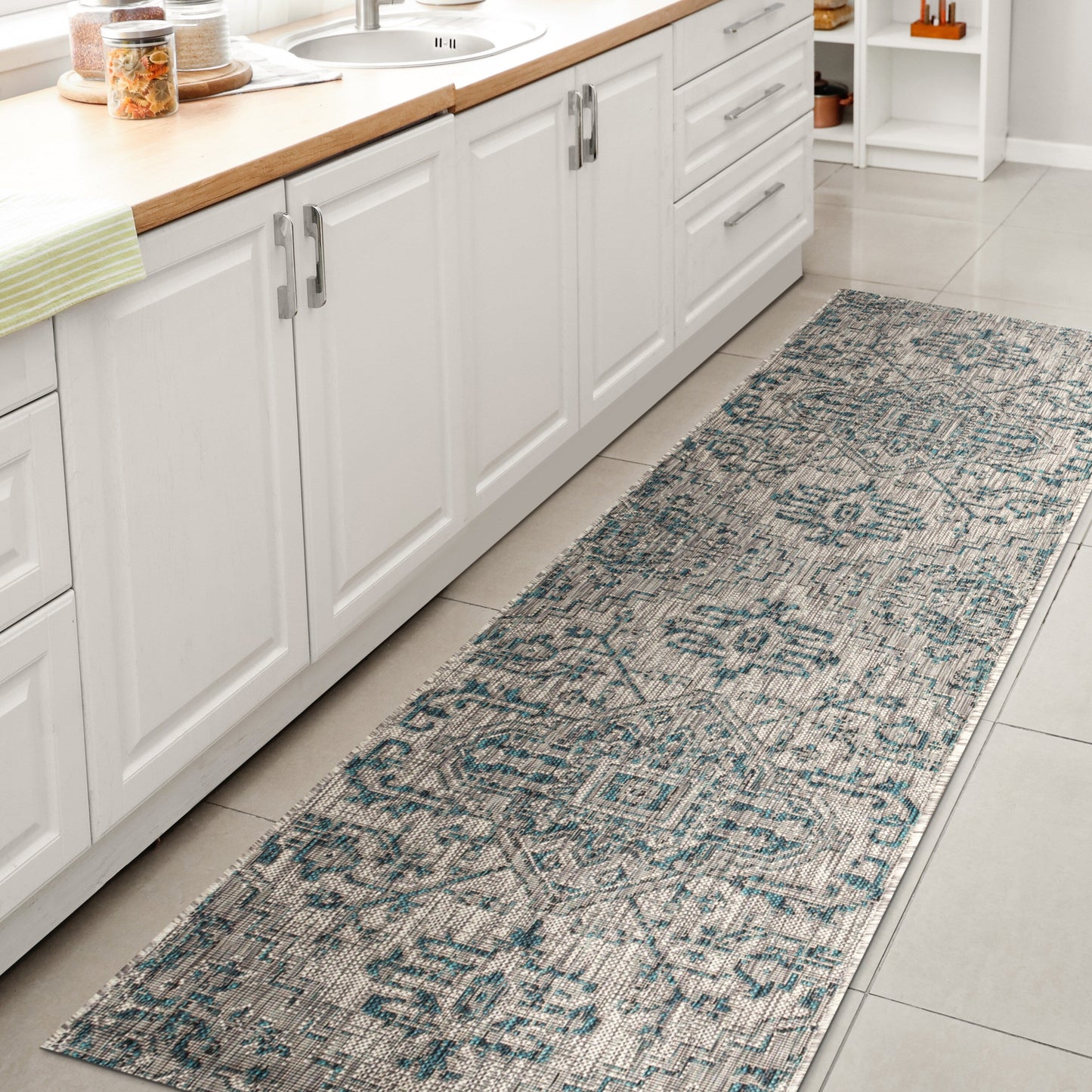JONATHAN Y Charleston Medallion Indoor/Outdoor Area Rug