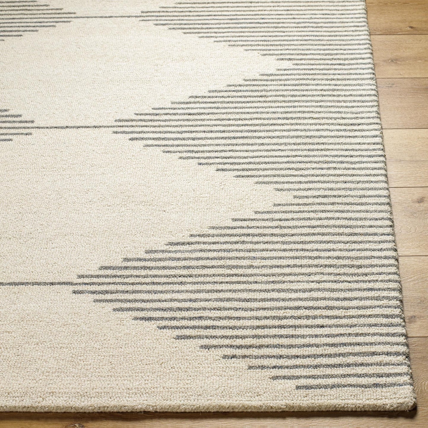 Tapis touffeté à la main minimaliste Livabliss Granada à motif losanges