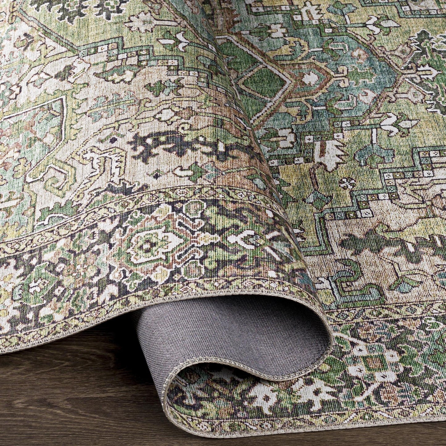 Tapis médaillon traditionnel Livabliss Iris revisité